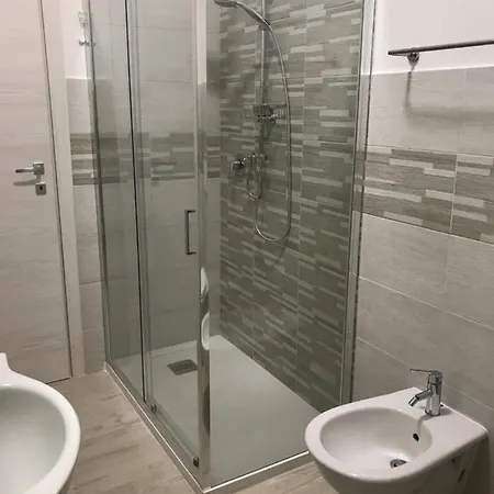 Attico Bed & Relax بيت ضيافة